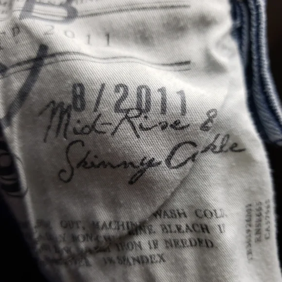 TREASURE & BOND Midrise Skinny Ankle Ripped Jeans - Picture 9 of 10